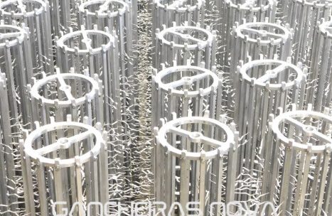 Gancheiras para metalização a vácuo: guia completo